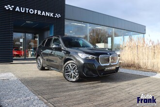 BMW IX1 EDRIVE20 / M-SPORT / PANO / 360CAM / HUD / H&K / KEYLESS IMG_0749.jpg