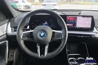 BMW IX1 EDRIVE20 / M-SPORT / PANO / 360CAM / HUD / H&K / KEYLESS IMG_0763.jpg