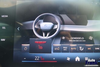 BMW IX1 EDRIVE20 / M-SPORT / PANO / 360CAM / HUD / H&K / KEYLESS IMG_0787.jpg