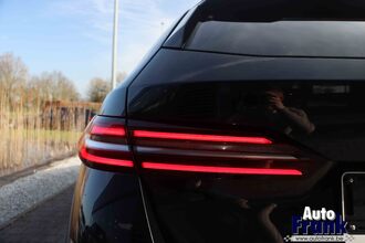 BMW 520I / TOURING / M-SPORT / TREKHK / DRIV PLUS / 20" IMG_6317.jpg