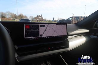 BMW 520I / TOURING / M-SPORT / TREKHK / DRIV PLUS / 20" IMG_6343.jpg