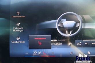 BMW 520I / TOURING / M-SPORT / TREKHK / DRIV PLUS / 20" IMG_6355.jpg