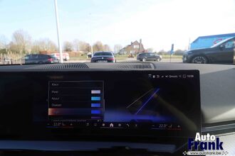 BMW 520I / TOURING / M-SPORT / TREKHK / DRIV PLUS / 20" IMG_6349.jpg