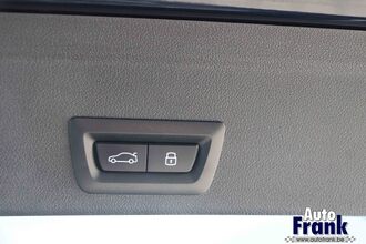 BMW X6 XDRIVE30D / LCI / M-SPORT / PANO / KEYLES / MEMORY / 21" IMG_7751.jpg