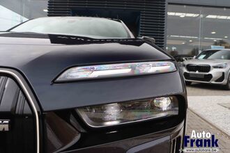 BMW M760E / M-SPORT-PRO / TV / B&W / LOUNGE / DRIV+PARK PRO IMG_8633.jpg