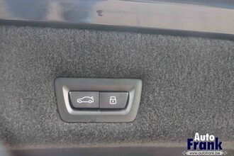 BMW M760E / M-SPORT-PRO / TV / B&W / LOUNGE / DRIV+PARK PRO IMG_8653.jpg