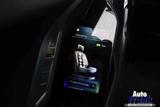 BMW M760E / M-SPORT-PRO / TV / B&W / LOUNGE / DRIV+PARK PRO IMG_8676.jpg