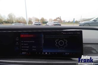 BMW M760E / M-SPORT-PRO / TV / B&W / LOUNGE / DRIV+PARK PRO IMG_8700.jpg