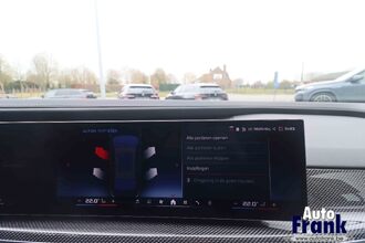 BMW M760E / M-SPORT-PRO / TV / B&W / LOUNGE / DRIV+PARK PRO IMG_8703.jpg