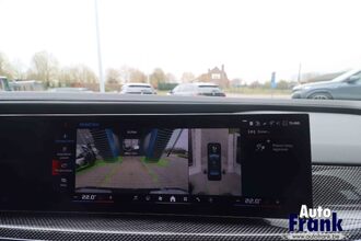 BMW M760E / M-SPORT-PRO / TV / B&W / LOUNGE / DRIV+PARK PRO IMG_8717.jpg