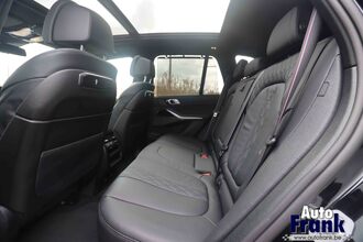 BMW X5 XDRIVE50E / M-SPORT-PRO / PANO / DRIV+PARK PRO / H&K / 22" IMG_8769.jpg