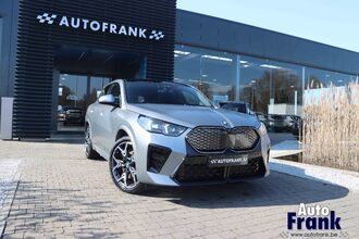 BMW IX2 EDRIVE20 / SPORT-PRO / PANO / MEMORY / 360CAM / DRIV PRO IMG_8414.jpg