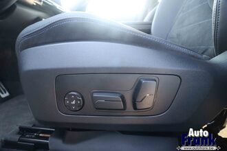 BMW IX2 EDRIVE20 / SPORT-PRO / PANO / MEMORY / 360CAM / DRIV PRO IMG_8416.jpg