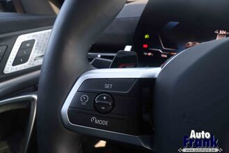 BMW IX2 EDRIVE20 / SPORT-PRO / PANO / MEMORY / 360CAM / DRIV PRO IMG_8424.jpg