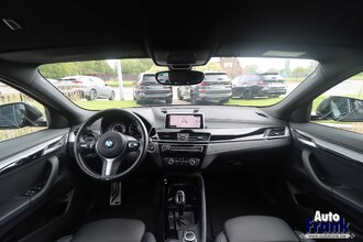 BMW X2 SDRIVE18D / M-SPORT / PDC V+A / NAVI / VERW ZTLS IMG_0596.jpg