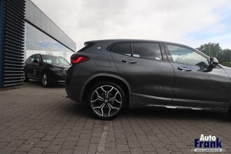 BMW X2 SDRIVE18D / M-SPORT / PDC V+A / NAVI / VERW ZTLS IMG_0624.jpg