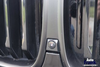 BMW X5 XDRIVE50E / SPORT-PRO / INTGR STR / PANO / TRKH / DASH LEDR / SFT-CLS IMG_1098.jpg