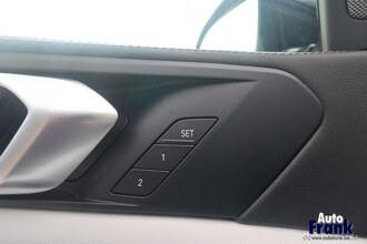 BMW X5 XDRIVE50E / SPORT-PRO / INTGR STR / PANO / TRKH / DASH LEDR / SFT-CLS IMG_1125.jpg