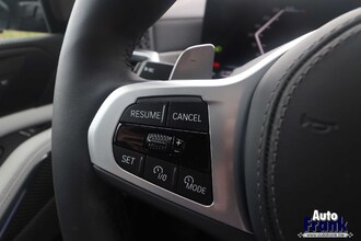BMW X5 XDRIVE50E / SPORT-PRO / INTGR STR / PANO / TRKH / DASH LEDR / SFT-CLS IMG_1140.jpg