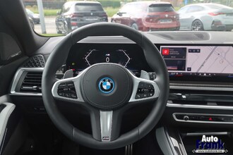 BMW X5 XDRIVE50E / SPORT-PRO / INTGR STR / PANO / TRKH / DASH LEDR / SFT-CLS IMG_1138.jpg