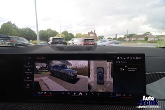 BMW X5 XDRIVE50E / SPORT-PRO / INTGR STR / PANO / TRKH / DASH LEDR / SFT-CLS IMG_1174.jpg