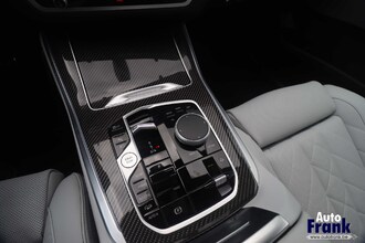 BMW X5 XDRIVE50E / SPORT-PRO / INTGR STR / PANO / TRKH / DASH LEDR / SFT-CLS IMG_1180.jpg