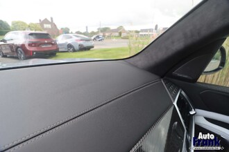 BMW X5 XDRIVE50E / SPORT-PRO / INTGR STR / PANO / TRKH / DASH LEDR / SFT-CLS IMG_1152.jpg