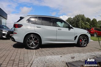 BMW X5 XDRIVE50E / M-SPORT-PRO / INTR STR / PANO / TREKHK / DRIV+PARK PRO IMG_1340.jpg
