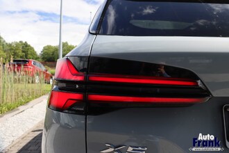 BMW X5 XDRIVE50E / M-SPORT-PRO / INTR STR / PANO / TREKHK / DRIV+PARK PRO IMG_1348.jpg