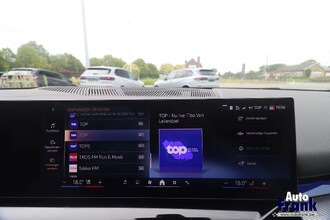 BMW 550E / TOURING / M-SPORT-PRO / PANO / DRIV PRO / ONDERSTEL PRO / INTGR STEER / TREKHK IMG_1560.jpg