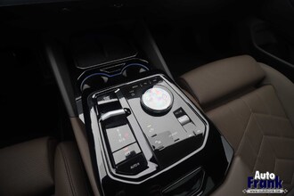 BMW 550E / TOURING / M-SPORT-PRO / PANO / DRIV PRO / ONDERSTEL PRO / INTGR STEER / TREKHK IMG_1580.jpg