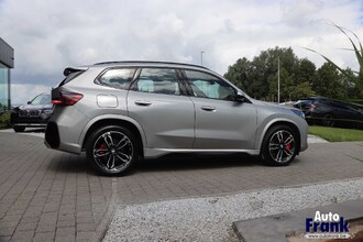BMW X1 SDRIVE18I / SPORT-PRO / PANO / KEYLESS / CAMERA / VERW ZETLS IMG_1845.jpg