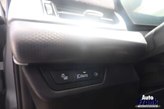 BMW X1 SDRIVE18I / SPORT-PRO / PANO / KEYLESS / CAMERA / VERW ZETLS IMG_1865.jpg