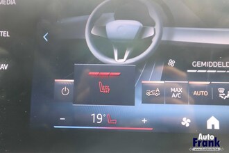 BMW X1 SDRIVE18I / SPORT-PRO / PANO / KEYLESS / CAMERA / VERW ZETLS IMG_1886.jpg