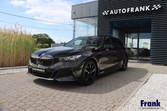 BMW I5 EDRIVE40 / TOURING / M-SPORT / PANO / DRIV+PARK PLUS / H&K IMG_1686.jpg