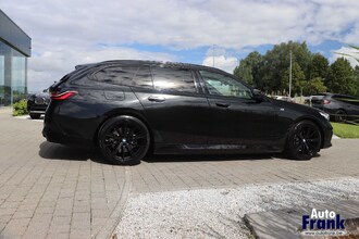 BMW I5 EDRIVE40 / TOURING / M-SPORT / PANO / DRIV+PARK PLUS / H&K IMG_1692.jpg
