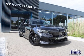 BMW I5 EDRIVE40 / TOURING / M-SPORT / PANO / DRIV+PARK PLUS / H&K IMG_1710.jpg