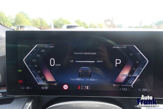 BMW I5 EDRIVE40 / TOURING / M-SPORT / PANO / DRIV+PARK PLUS / H&K IMG_1733.jpg