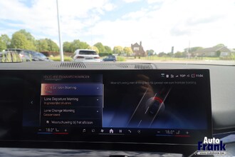 BMW I5 EDRIVE40 / TOURING / M-SPORT / PANO / DRIV+PARK PLUS / H&K IMG_1754.jpg