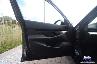 BMW I5 EDRIVE40 / TOURING / M-SPORT / PANO / DRIV+PARK PLUS / H&K IMG_1713.jpg