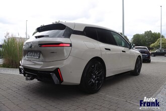 BMW IX XDRIVE45E / SPORT-PRO / TREKHK / DRIV & PARK PRO / HUD / H&K / 22" IMG_1976.jpg