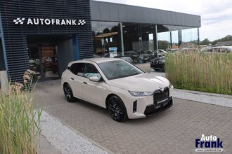 BMW IX XDRIVE45E / SPORT-PRO / TREKHK / DRIV & PARK PRO / HUD / H&K / 22" IMG_1978.jpg