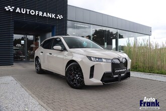BMW IX XDRIVE45E / SPORT-PRO / TREKHK / DRIV & PARK PRO / HUD / H&K / 22" IMG_1995.jpg