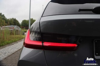 BMW M3 COMP / TOURING / XDRIVE / FACELIFT / DRIV PRO / 360CAM / KEYLESS / CARBON INT / HUD / VENT STOEL IMG_2155.jpg