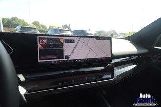 BMW 530E / TOURING / M-SPORT / PANO / MEMORY / VENT ZTLS IMG_3340.jpg