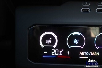BMW 530E / TOURING / M-SPORT / PANO / MEMORY / VENT ZTLS IMG_3329.jpg