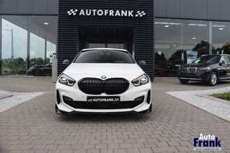 BMW 118I / AUT / SPORT-PRO / H&K / PANO / NAVI PRO / ADAP LED / VERW STUUR+ZTLS IMG_3366.jpg