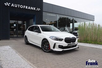 BMW 118I / AUT / SPORT-PRO / H&K / PANO / NAVI PRO / ADAP LED / VERW STUUR+ZTLS IMG_3379.jpg