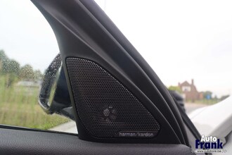 BMW 118I / AUT / SPORT-PRO / H&K / PANO / NAVI PRO / ADAP LED / VERW STUUR+ZTLS IMG_3385.jpg