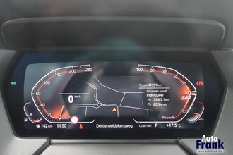BMW 118I / AUT / SPORT-PRO / H&K / PANO / NAVI PRO / ADAP LED / VERW STUUR+ZTLS IMG_3397.jpg